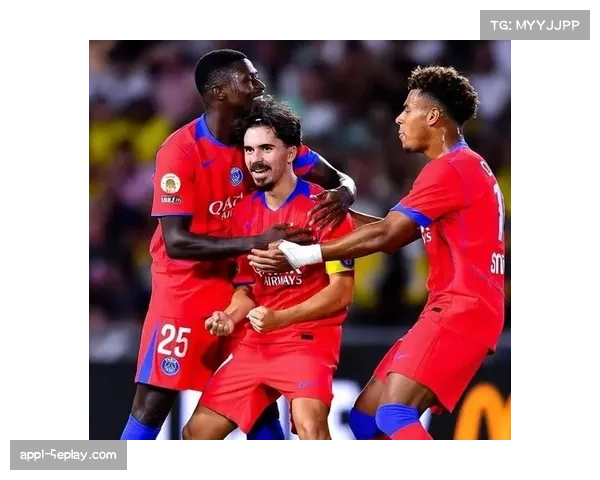 法甲联盟宣布下赛季将启用新版比赛用球，称其对长传精度有优化