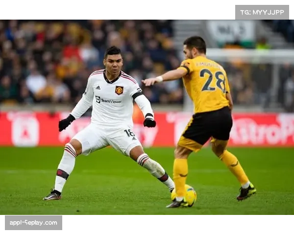 雷恩后卫巴德租借加盟英超，其适应多种防守体系的能力被视为关键特质